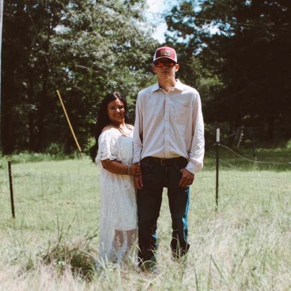 Meet your Posher, Nikole - Picture 5 of 7